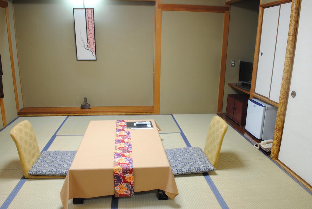 Nissho Besso Hotel Kyoto Bagian luar foto